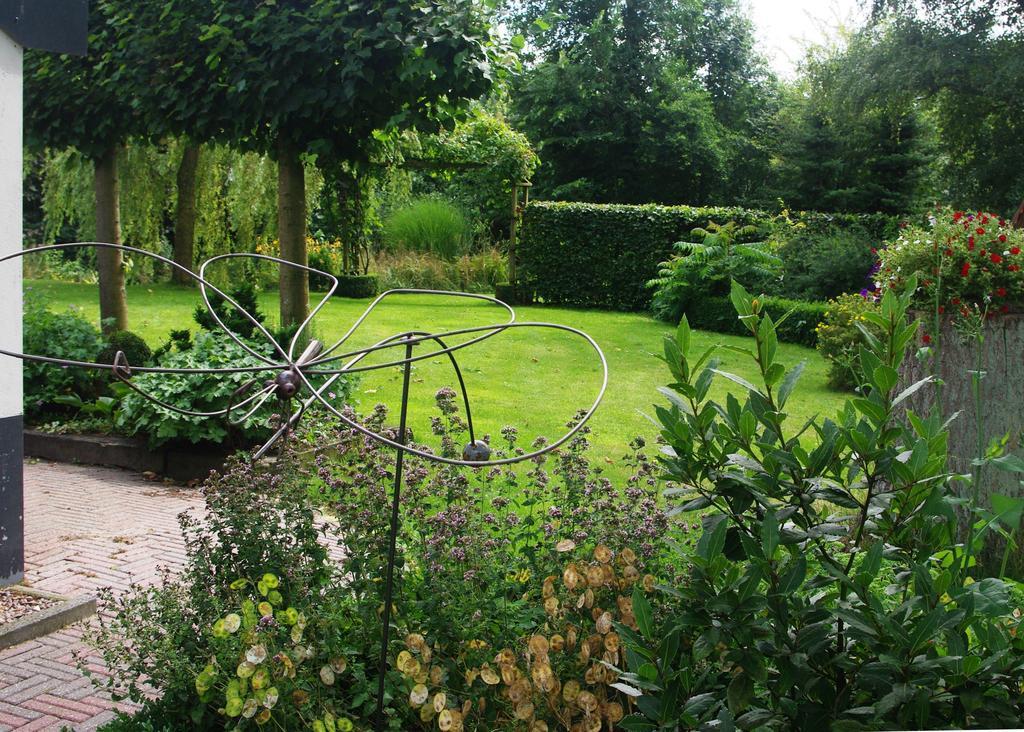 Bed&Breakfast 'T Eikeltje Hollandscheveld エクステリア 写真