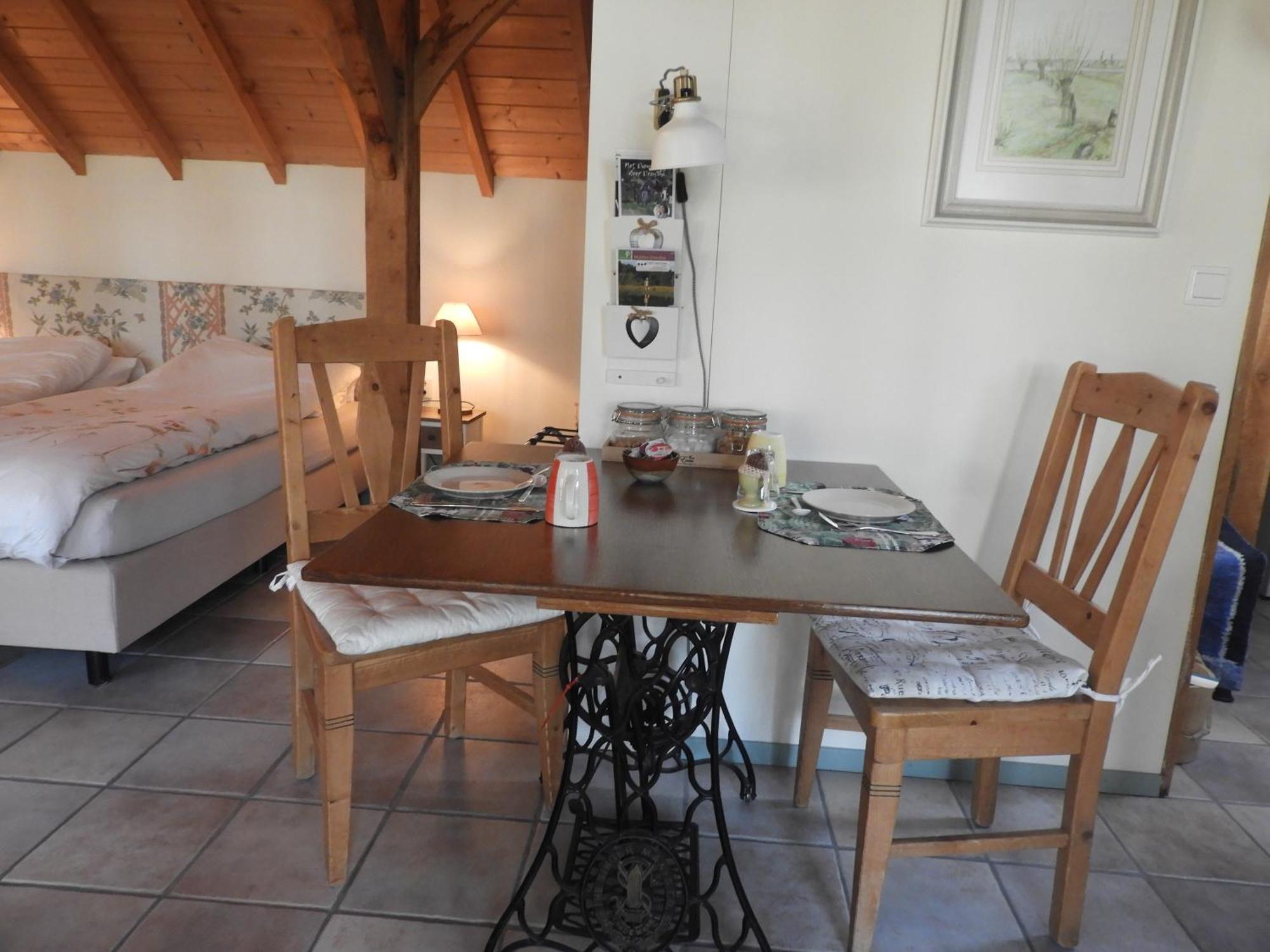 Bed&Breakfast 'T Eikeltje Hollandscheveld エクステリア 写真