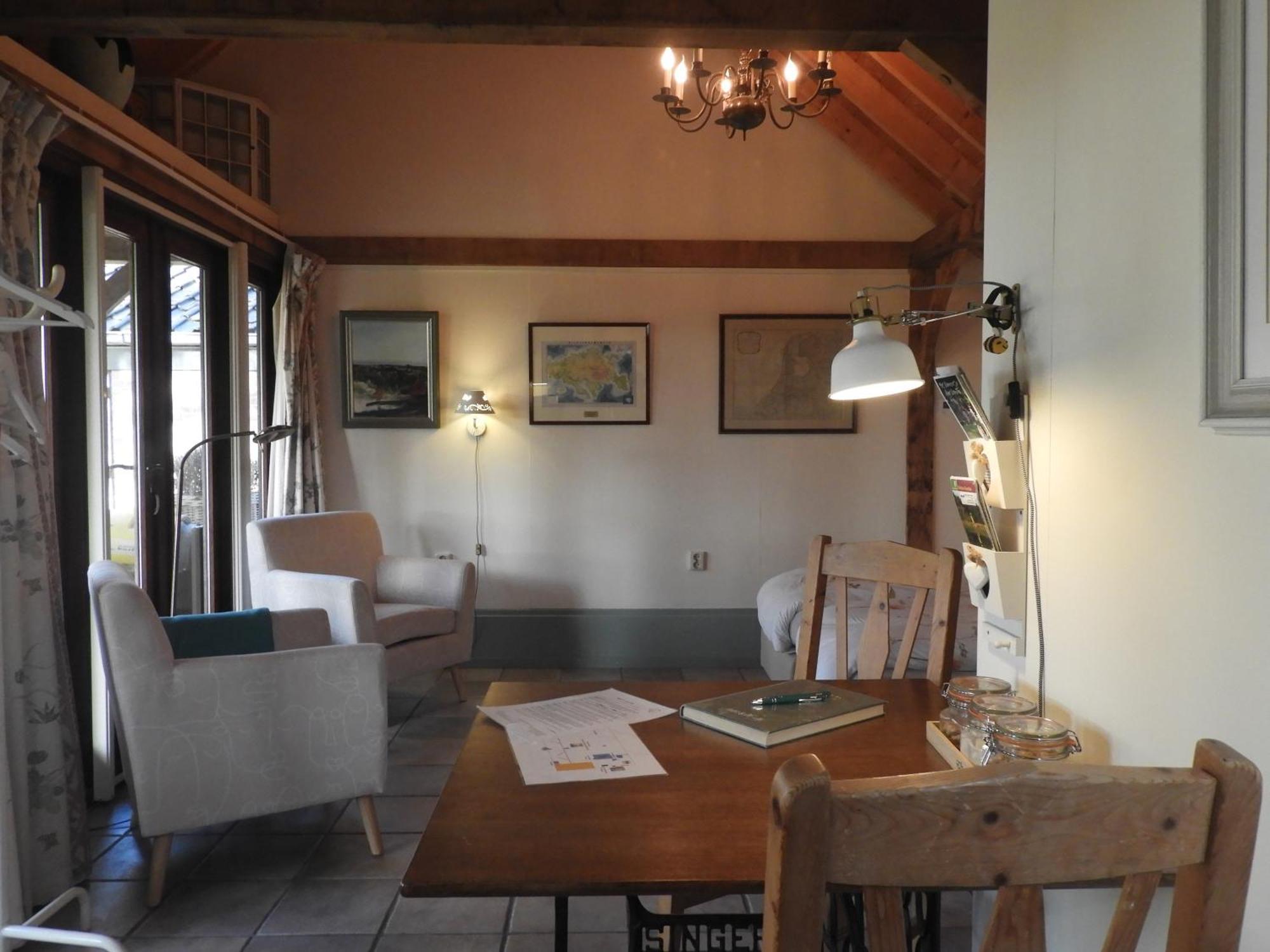 Bed&Breakfast 'T Eikeltje Hollandscheveld エクステリア 写真